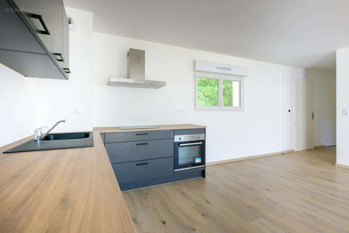 Appartement à CHAMBRAY-LES-TOURS