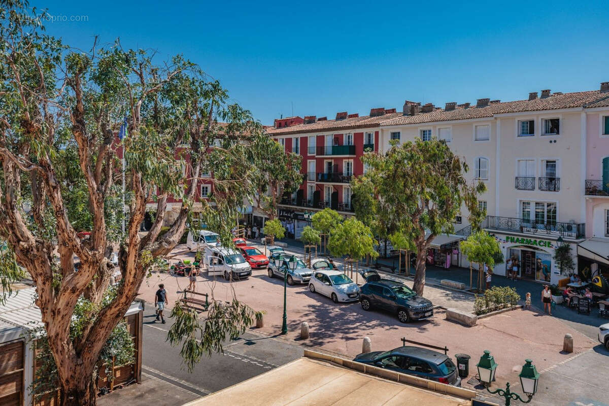 Appartement à GRIMAUD