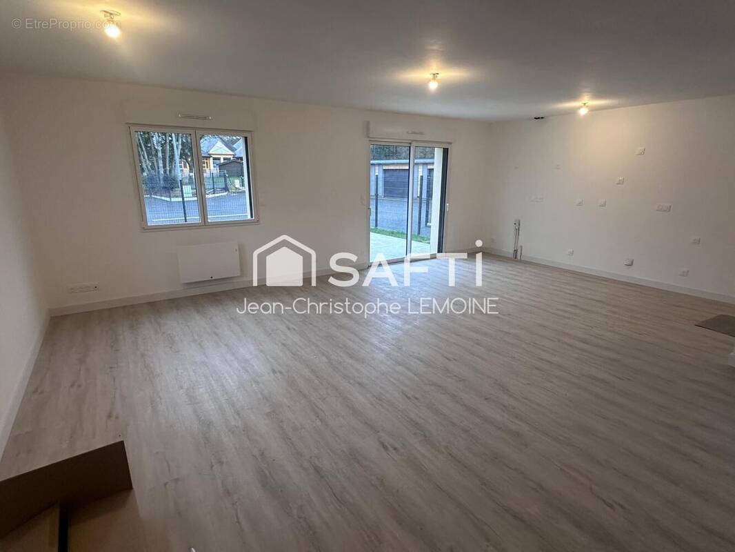 Photo 1 - Maison à RENAZE