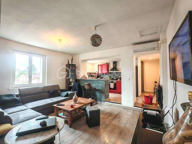 Maison à RIBAUTE-LES-TAVERNES