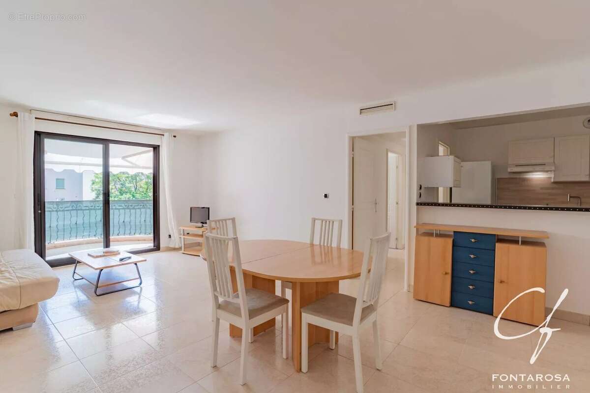 Appartement à SAINT-RAPHAEL