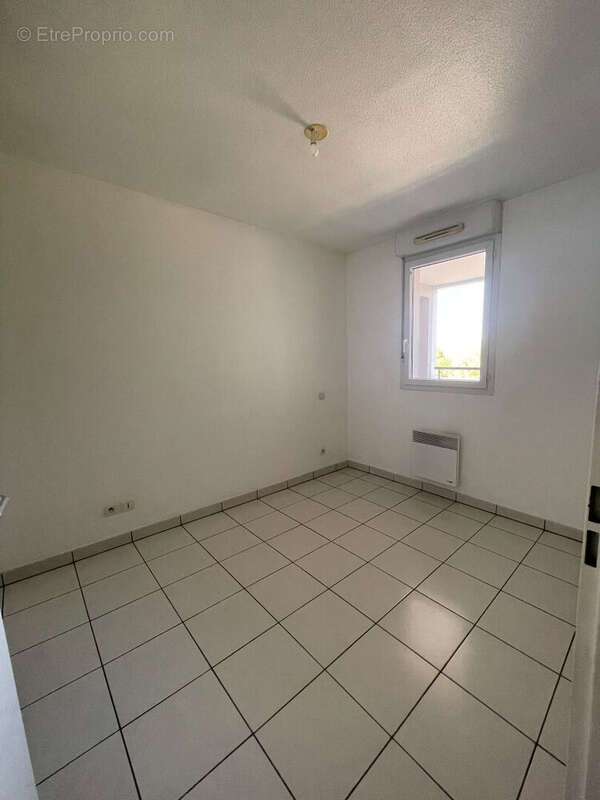 EXCLUSIVITE - Appartement T3 JARDIN BOTANIQUE - Entièrement rénové - photo 7