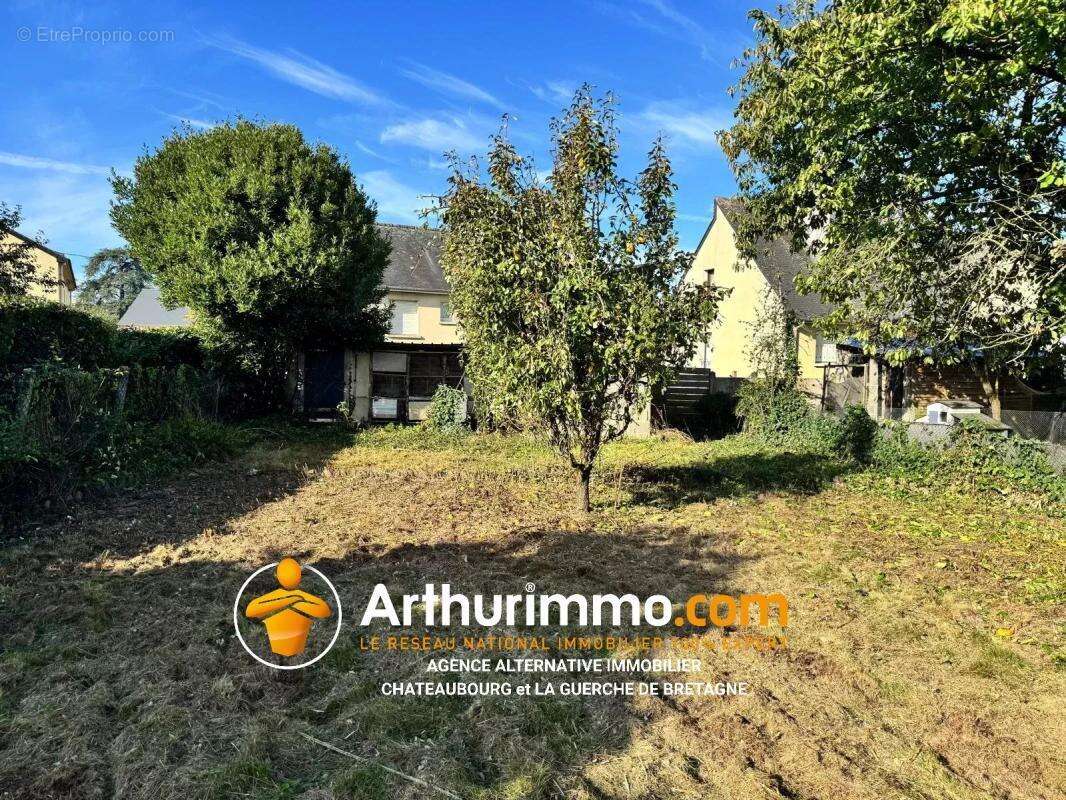 Maison à LA GUERCHE-DE-BRETAGNE