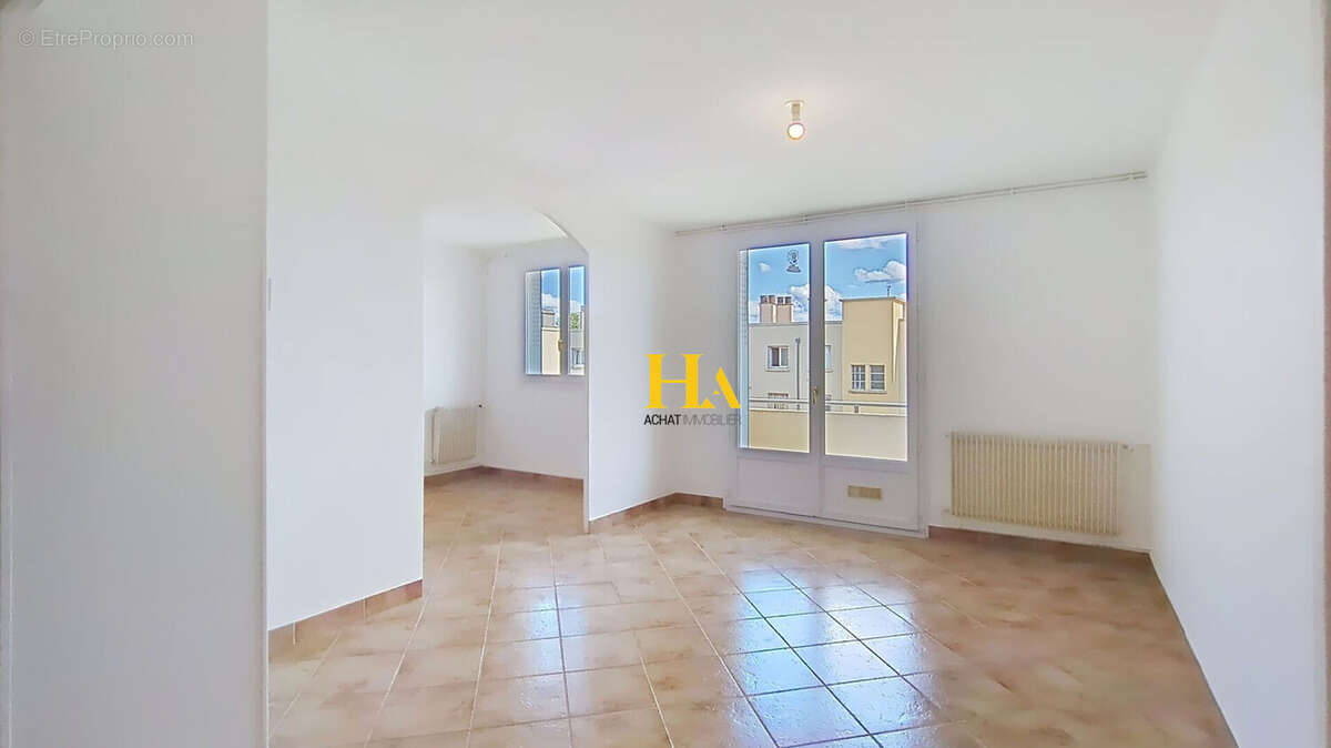 Appartement à BOURG-LES-VALENCE