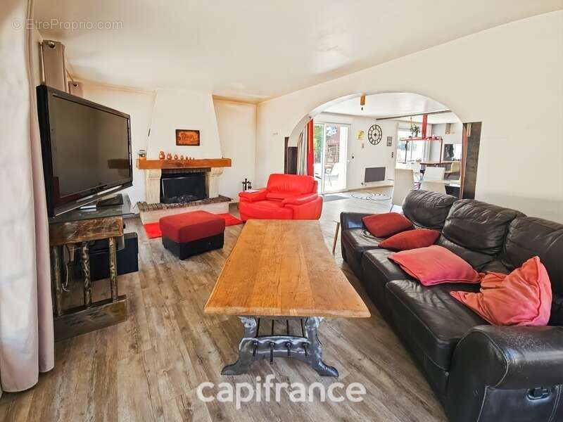 Maison à SAINT-ANDRE-DE-CUBZAC