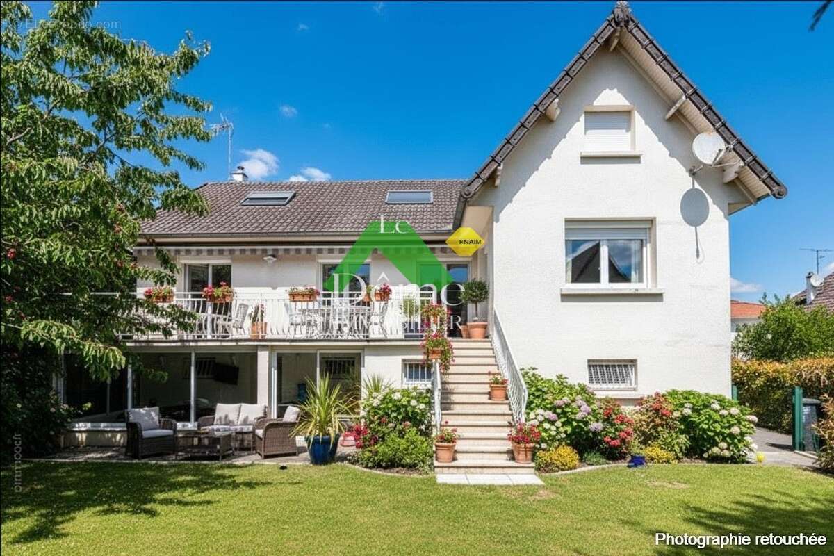 Maison à NOISY-LE-GRAND