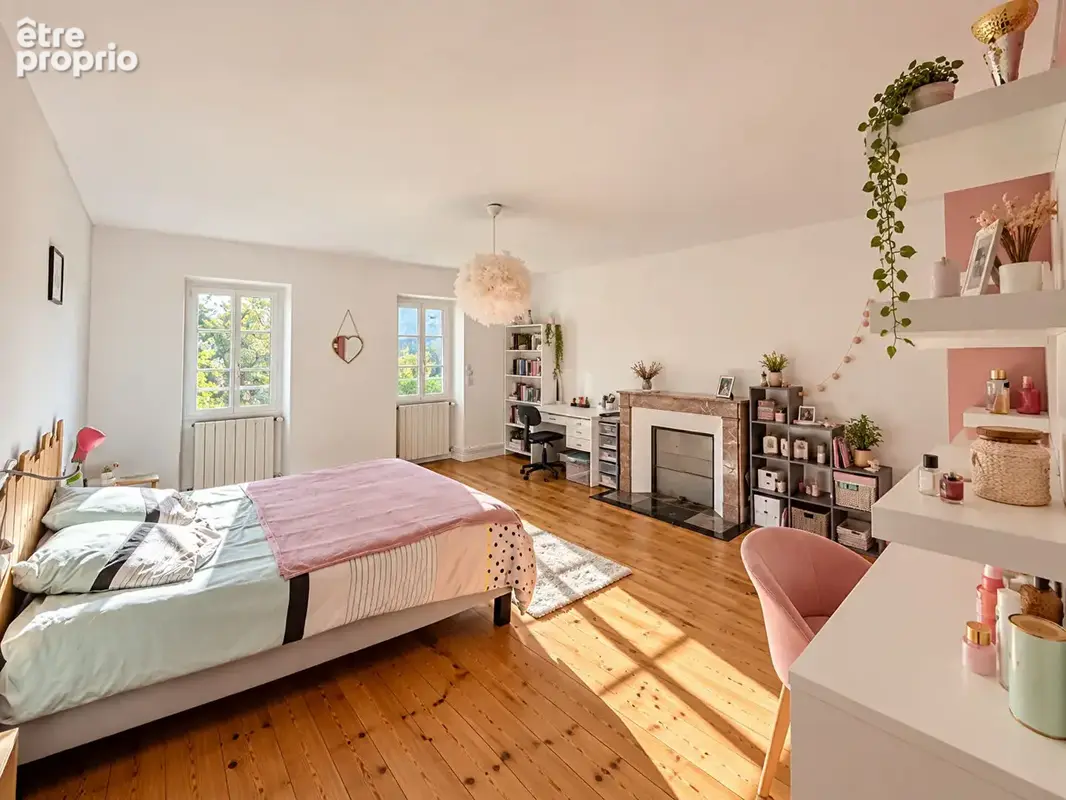 Maison de caractère - 267 m², 6 chambres, piscine chauffée et jardin sans vis-à-vis - photo 10