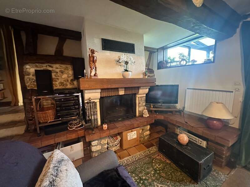 Maison à MANNEVILLE-SUR-RISLE