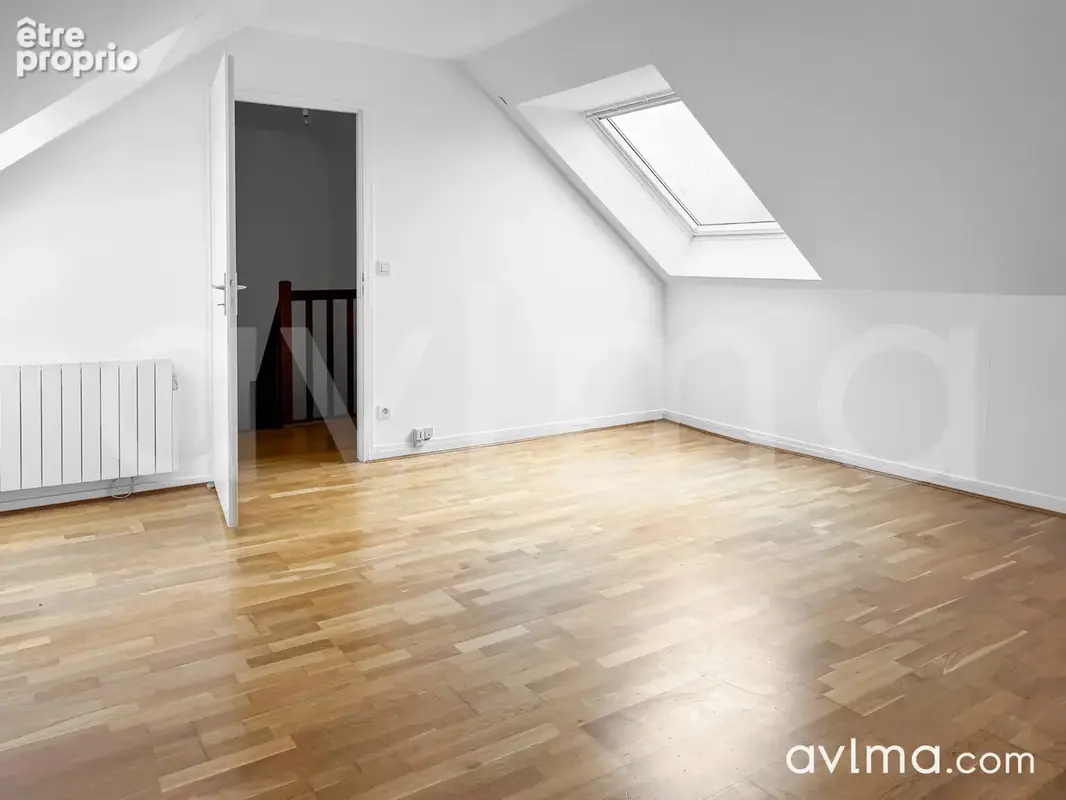 Maison familiale en plein coeur du village - photo 15