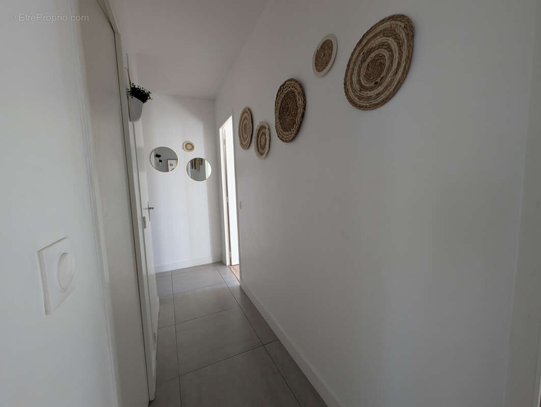 Maison à LA CHAPELLE-DES-POTS