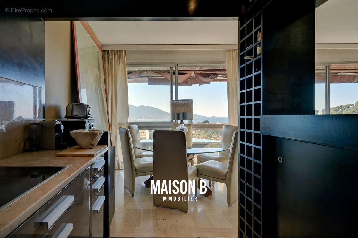 Appartement à MARSEILLE-8E