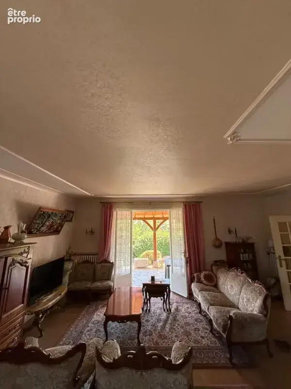 Une maison plein de potentiel à  CHARNAY LES MACON (71) - photo 4