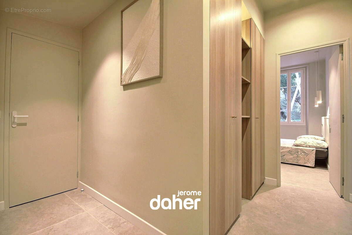 Appartement à MARSEILLE-7E