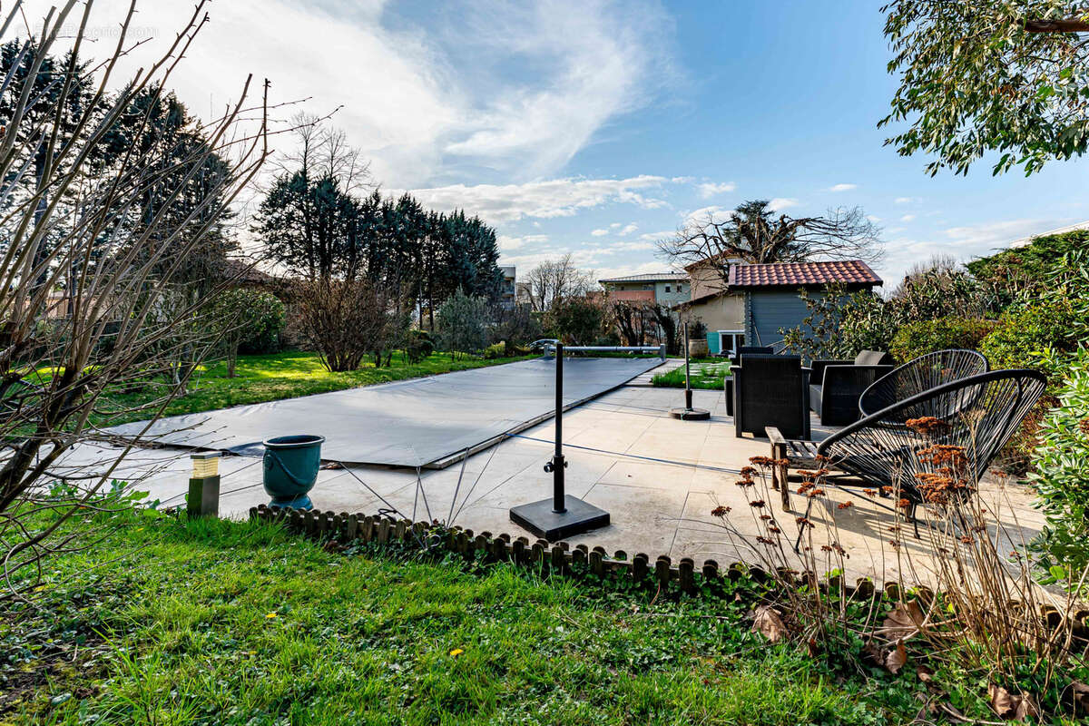 Maison à FRANCHEVILLE