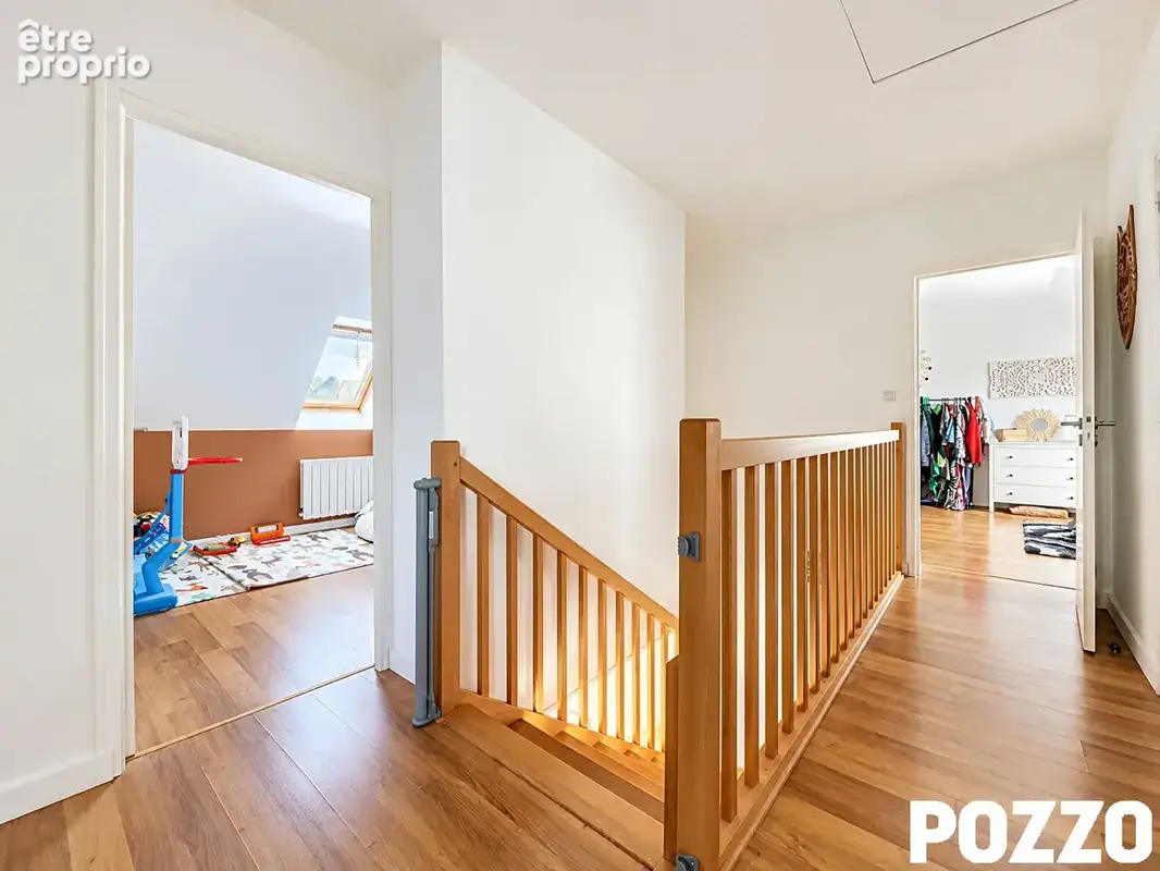 A Vendre - Saint Hilaire Du Harcouet - Maison 5 pièce(s) 98 m² - PROXIMITE DES SERVICES - GARAGE - photo 10