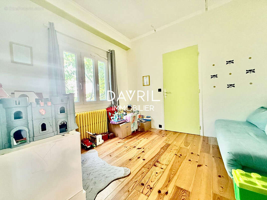 Maison à CONFLANS-SAINTE-HONORINE