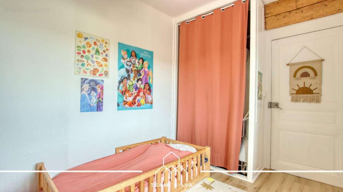 Maison à COMMUNAY