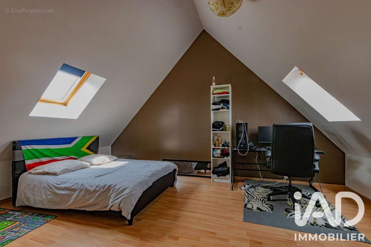 Appartement 99 m² à Gasny  - photo 6