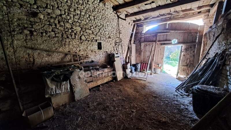 Maison à SOING-CUBRY-CHARENTENAY