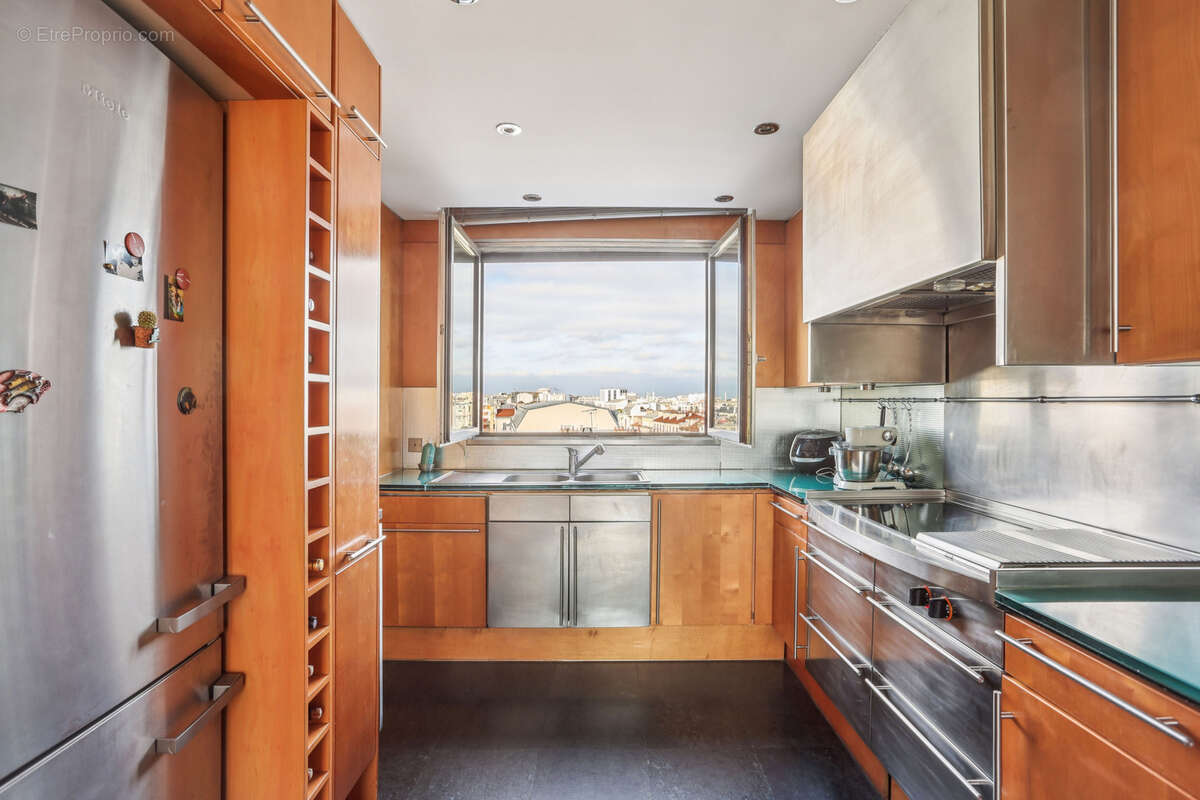 Appartement à PARIS-12E