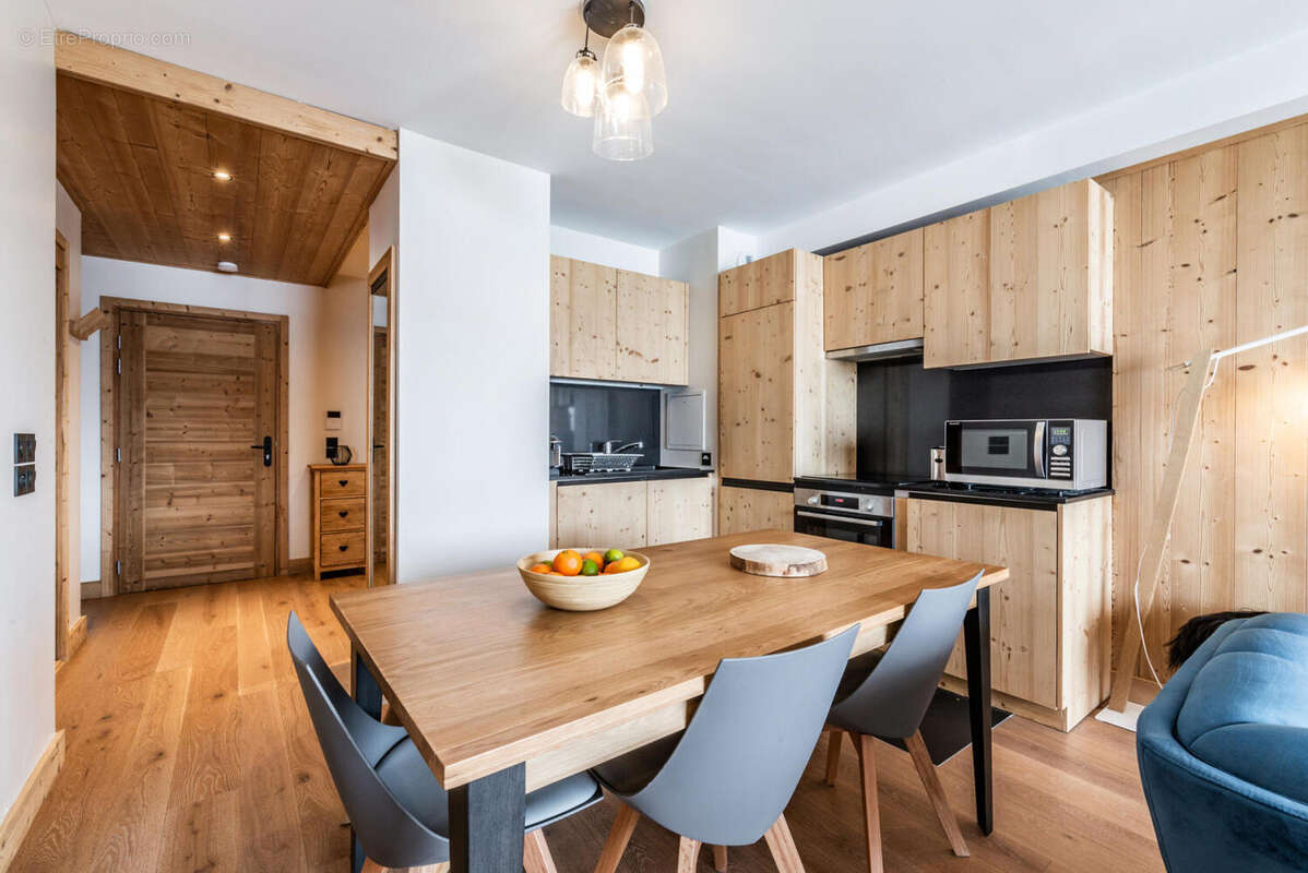 2021-01-20- Ski Apartment for sale Alpe d&#039;Huez - a - Appartement à HUEZ