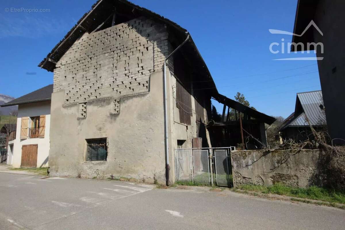 Maison à SAINTE-HELENE-DU-LAC