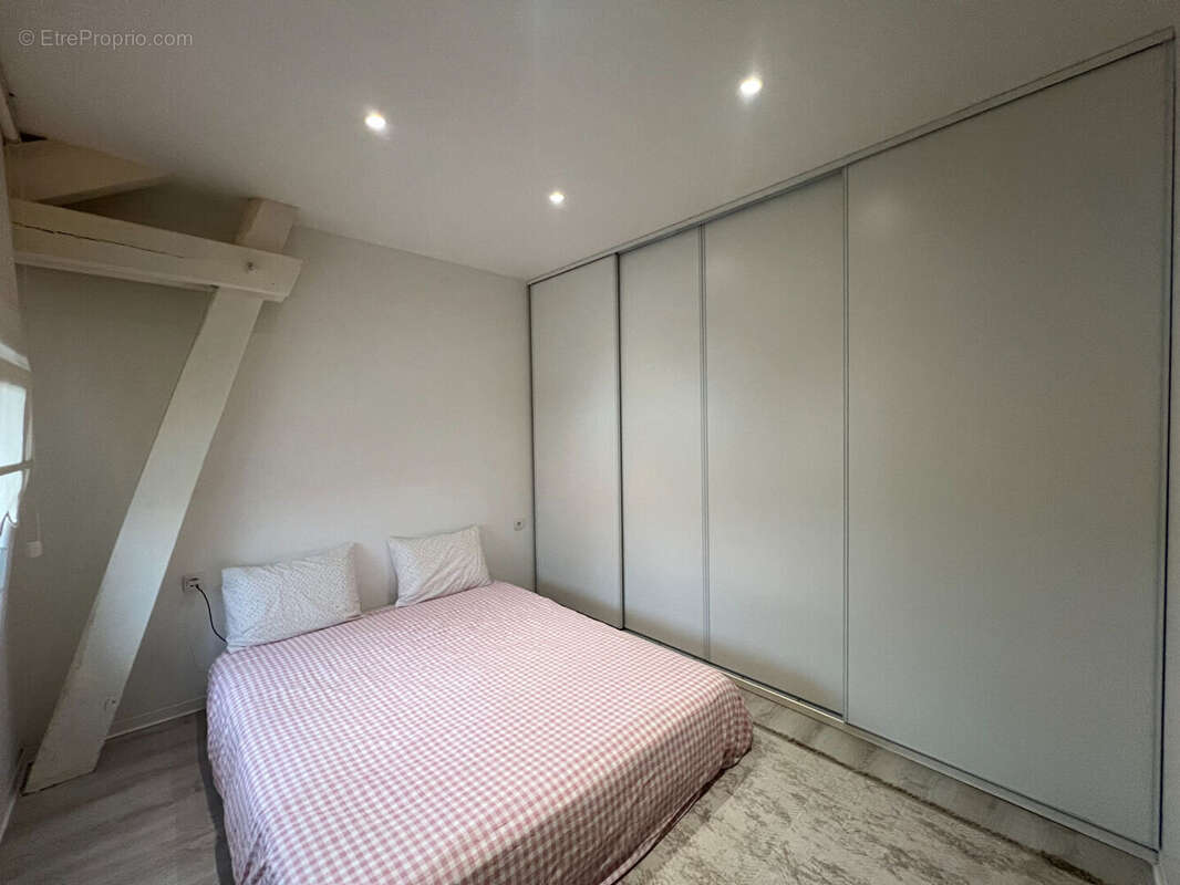 Maison à SAINT-VICTOR