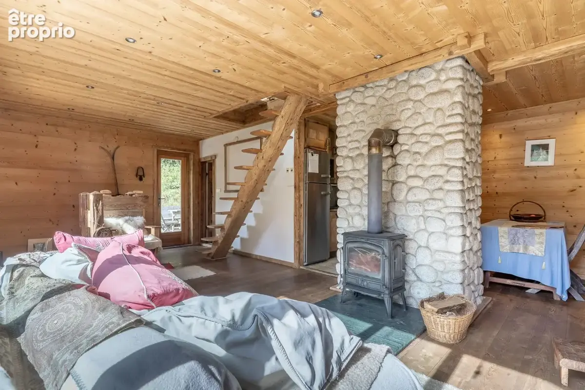 Magnifique petit chalet de charme dans le plus beau village de la vallée - photo 9