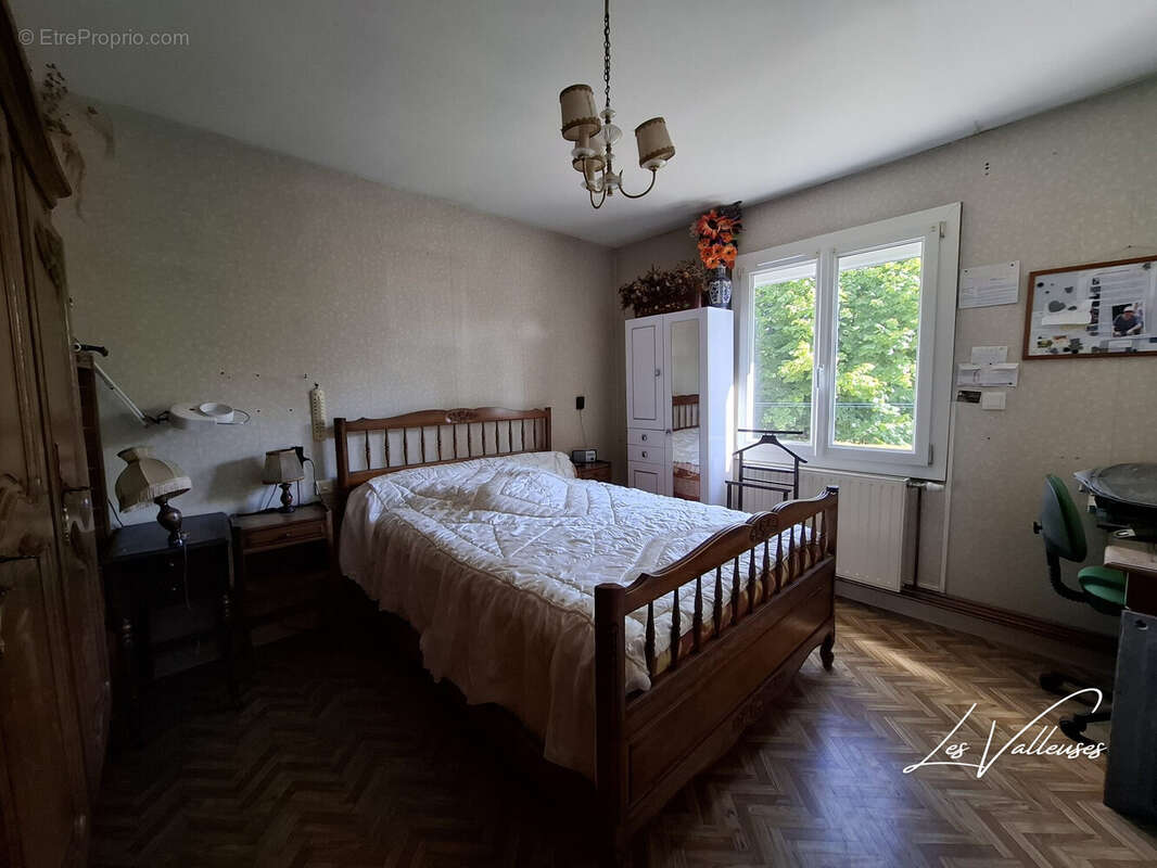 Maison 93 m² à Grainville-La-Teinturiere  - photo 6