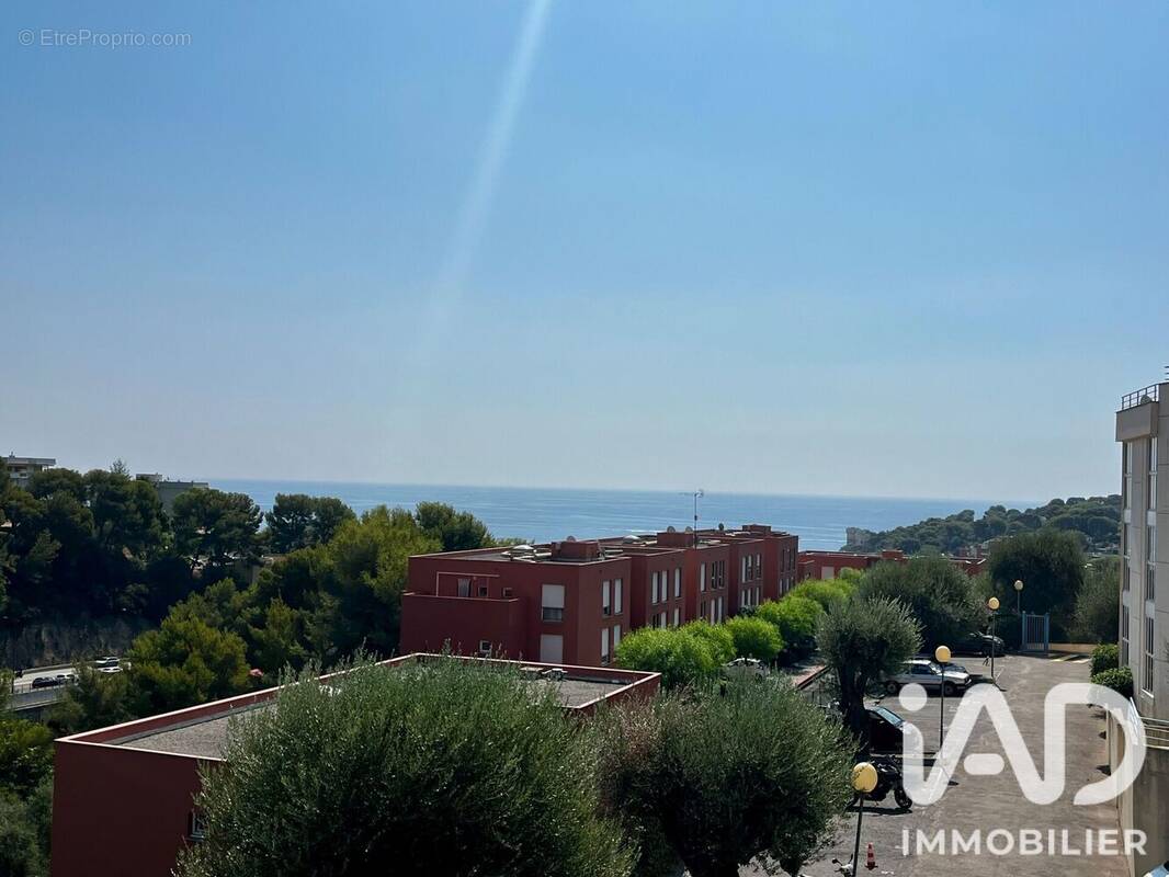 Photo 1 - Appartement à ROQUEBRUNE-CAP-MARTIN