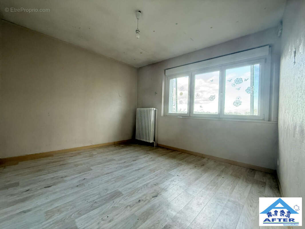 Maison à SERANVILLE