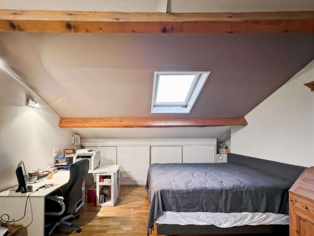 Maison à LIVRON-SUR-DROME