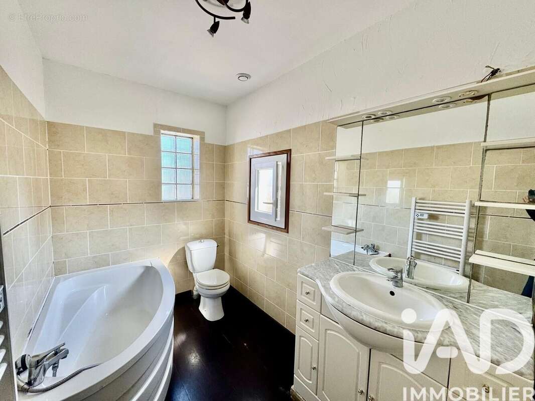 Photo 7 - Maison à NANTEUIL-LES-MEAUX