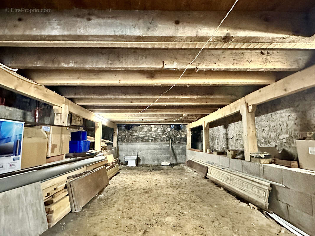 Maison à BLAYE-LES-MINES