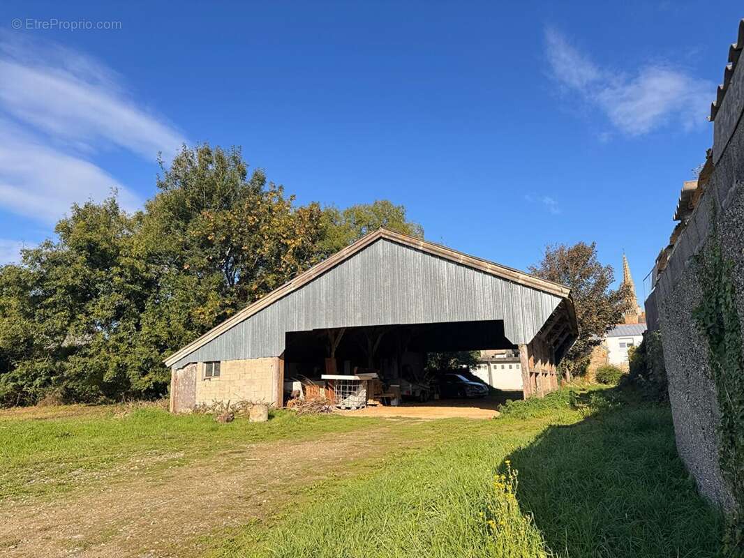 Terrain à POULDREUZIC