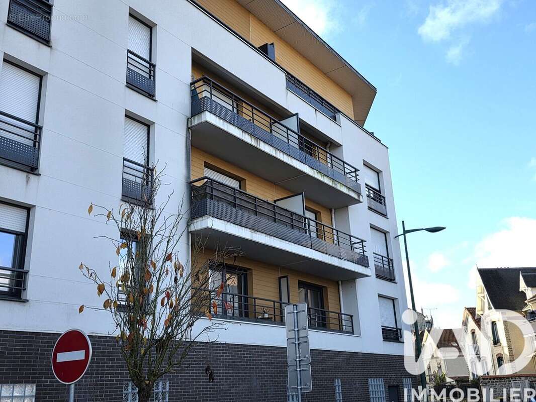 Photo 6 - Appartement à SAINT-OUEN-L&#039;AUMONE