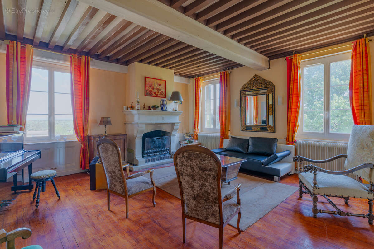 Maison à CHAPONOST
