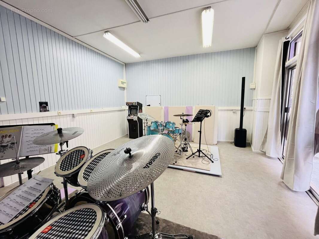 Commerce à MONTLUCON