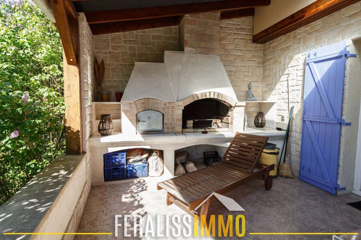 Maison à VAUX-SUR-SEINE