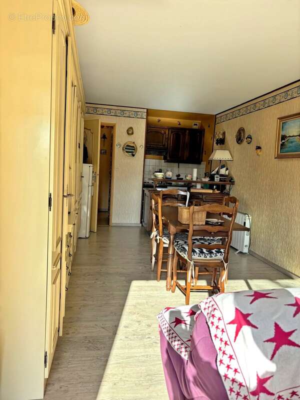 Appartement à CAMIERS
