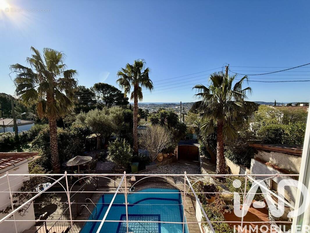 Photo 1 - Maison à TOULON