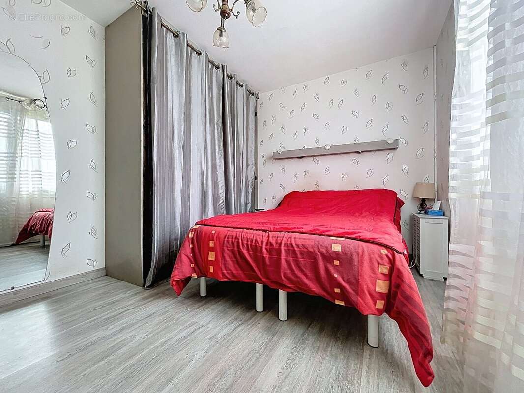 Maison à NOGENT-SUR-VERNISSON