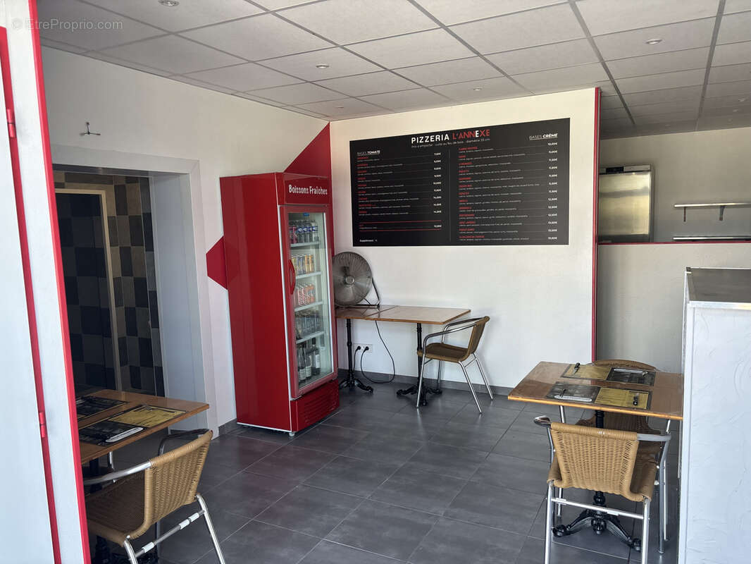 Commerce à CHAVELOT