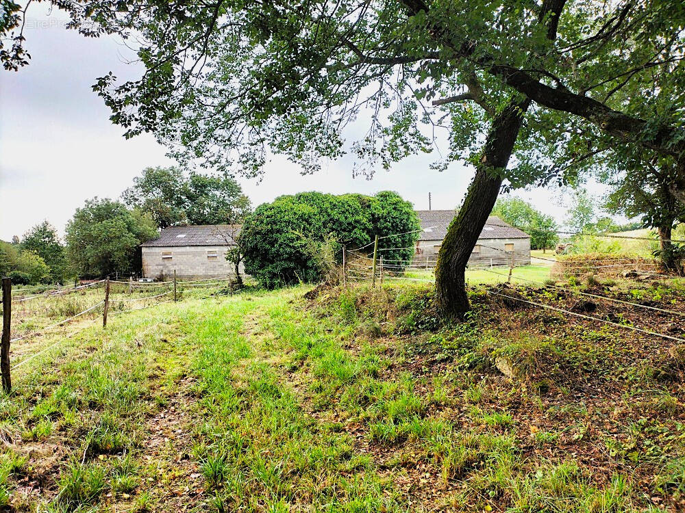 Autre à MARGOUET-MEYMES