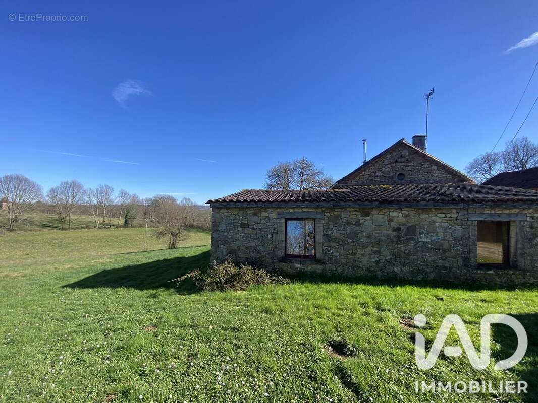 Photo 6 - Maison à SALLES-DE-BELVES