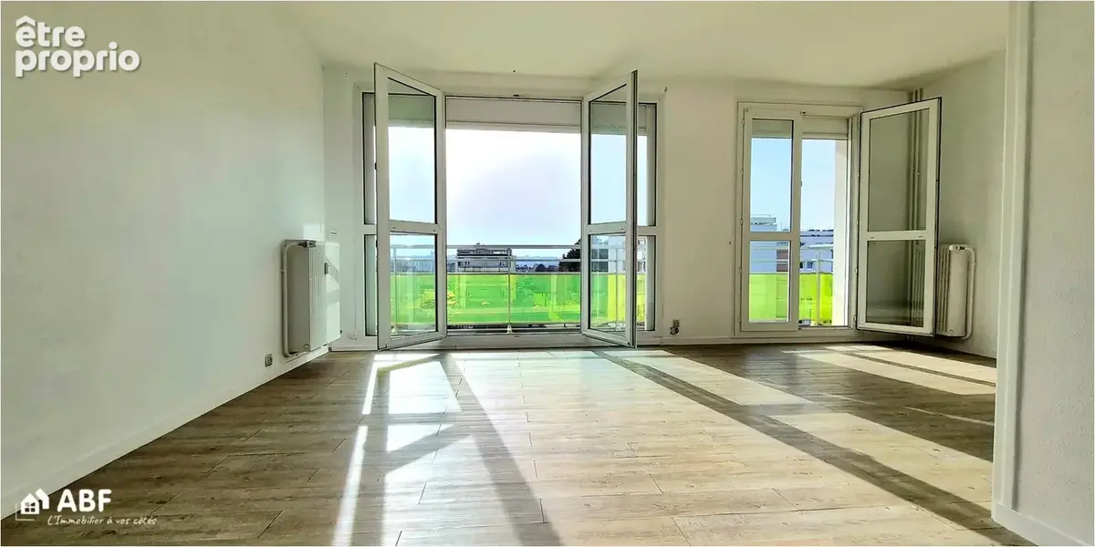 Appartement à GREGES