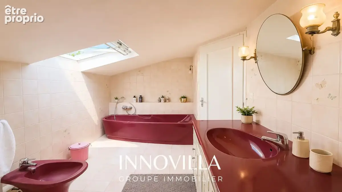 Maison familiale T7 , en lisière de bois . - photo 16