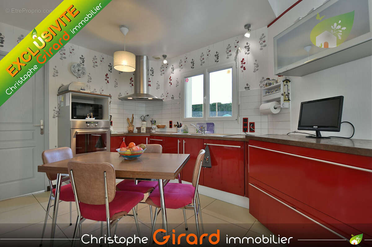 Maison à JUGON-LES-LACS