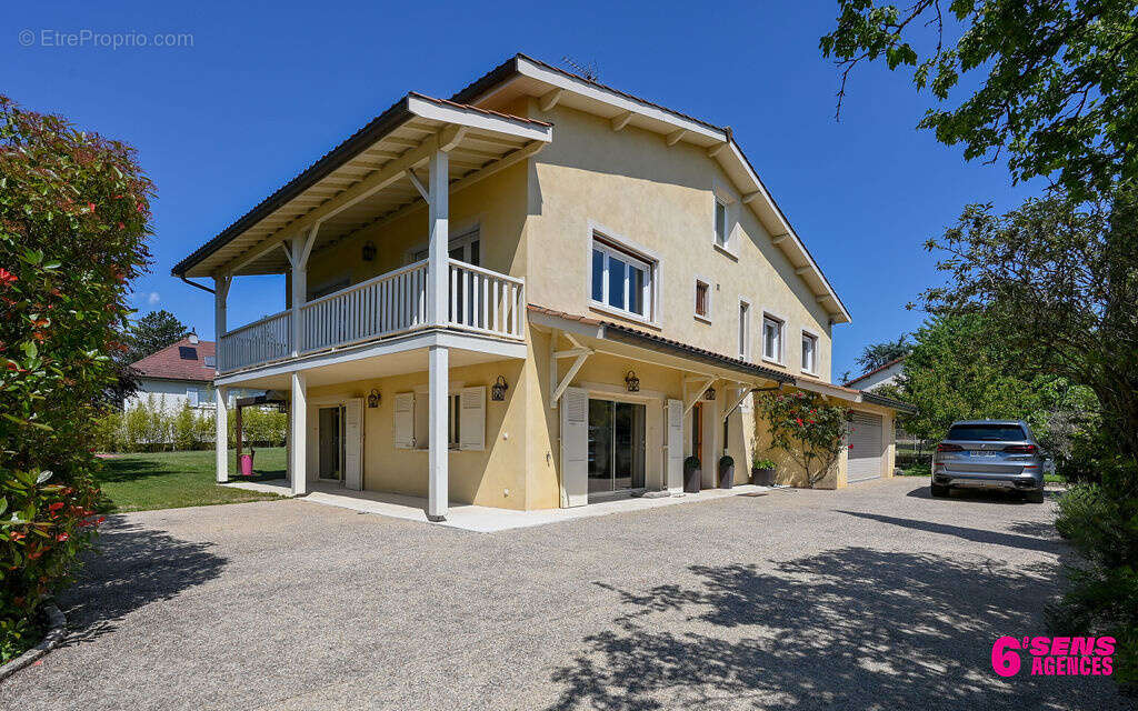 Maison à CHAPONOST