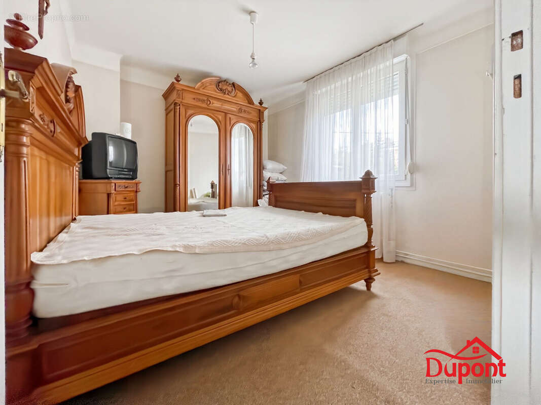 Maison à SAINT-QUENTIN